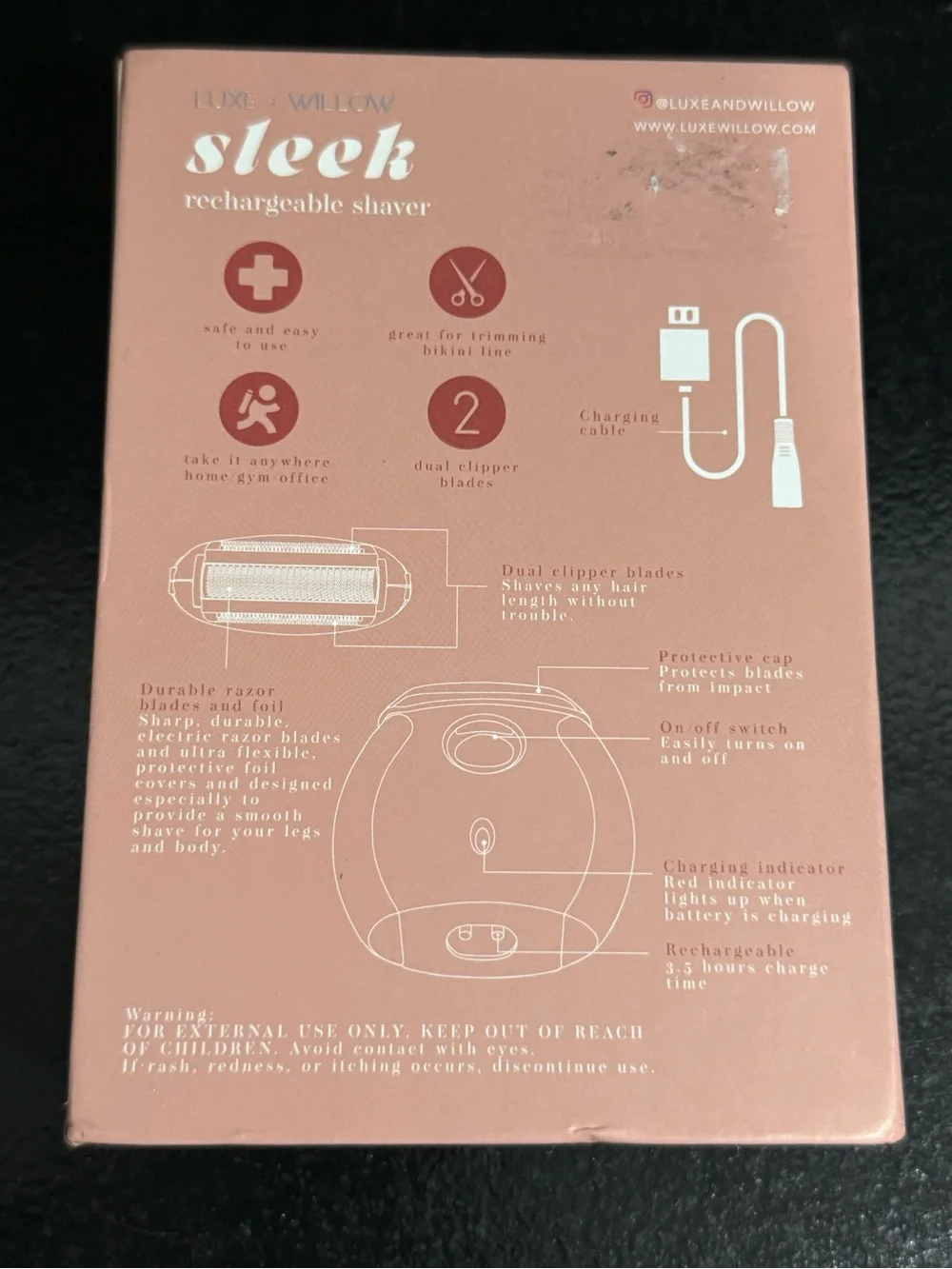 Sleek Rechargeable Shaver — Soft Pink